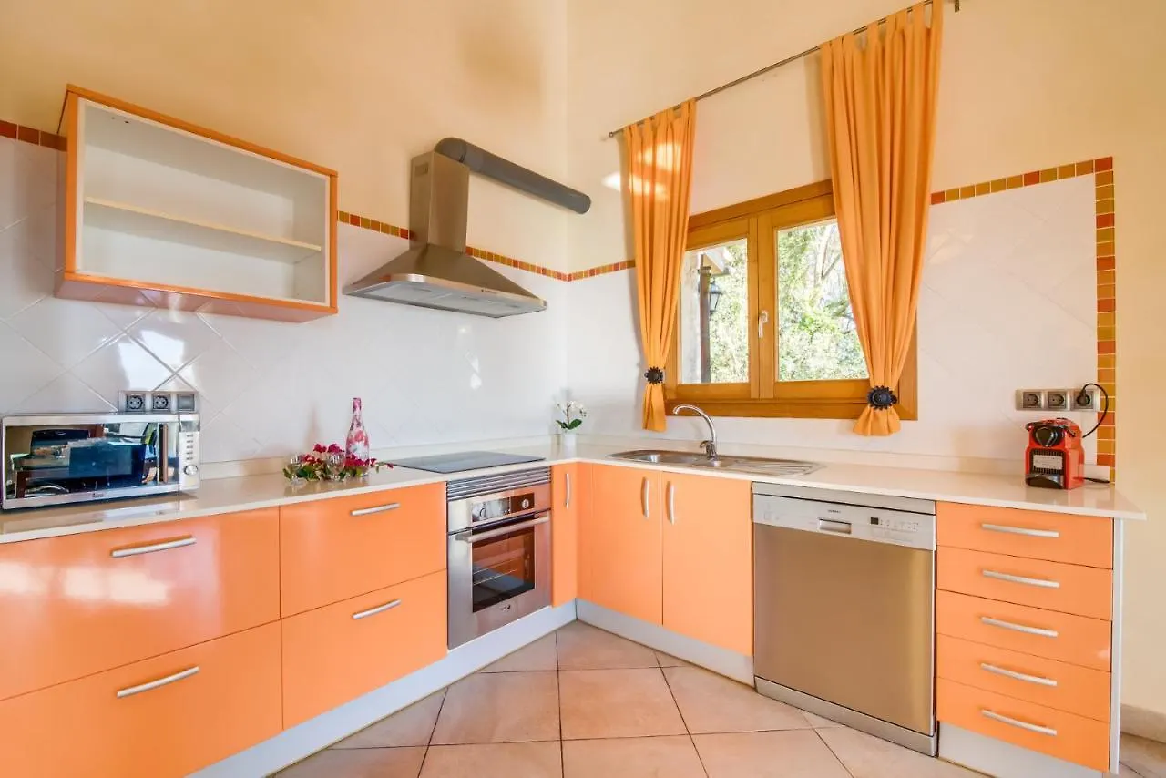 Ideal Property Mallorca - Es Puchet Búger Casa de Campo